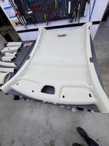 Read more about the article New roof lining